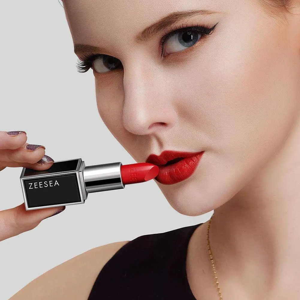 Classic Hydrating Silky Lipstick