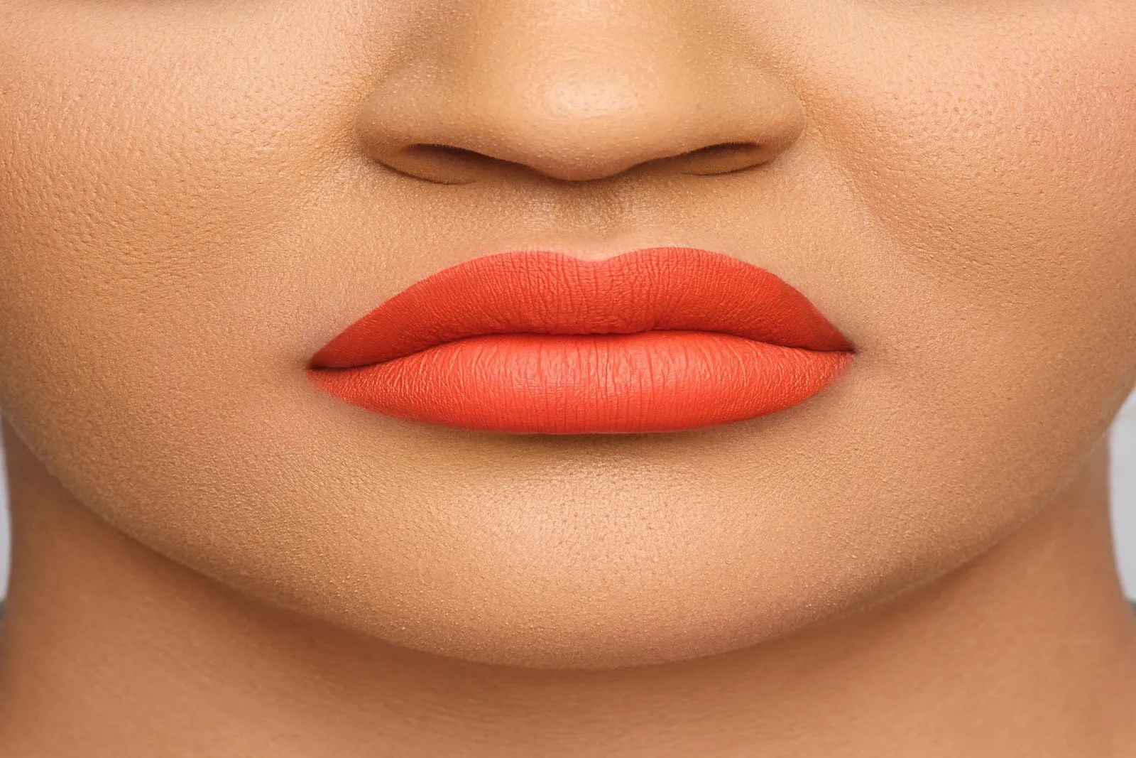 Liquid Lipstick - Emarie